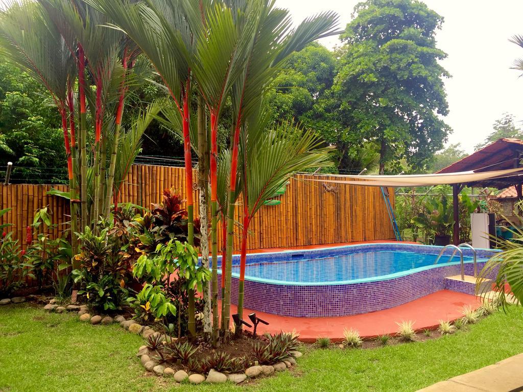 Cabinas D'Val Hotel อูวีตา ภายนอก รูปภาพ